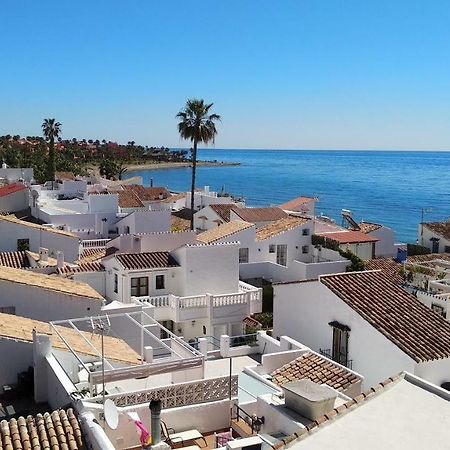 Casa Cachita-En 1ª Linea De Playa Apartment เอสเตโปนา ภายนอก รูปภาพ