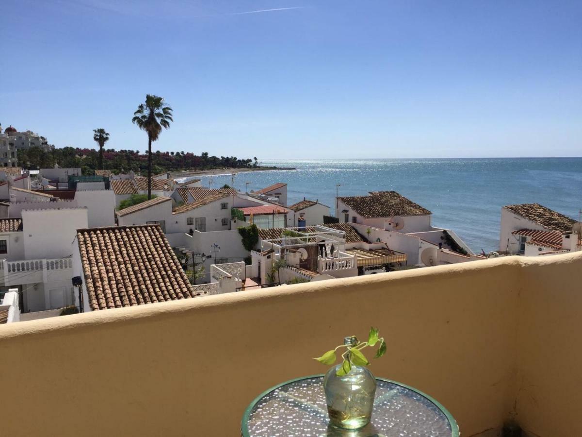 Casa Cachita-En 1ª Linea De Playa Apartment เอสเตโปนา ภายนอก รูปภาพ